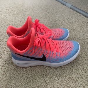 Women’s Nike Lunarepic Flyknit Shoes